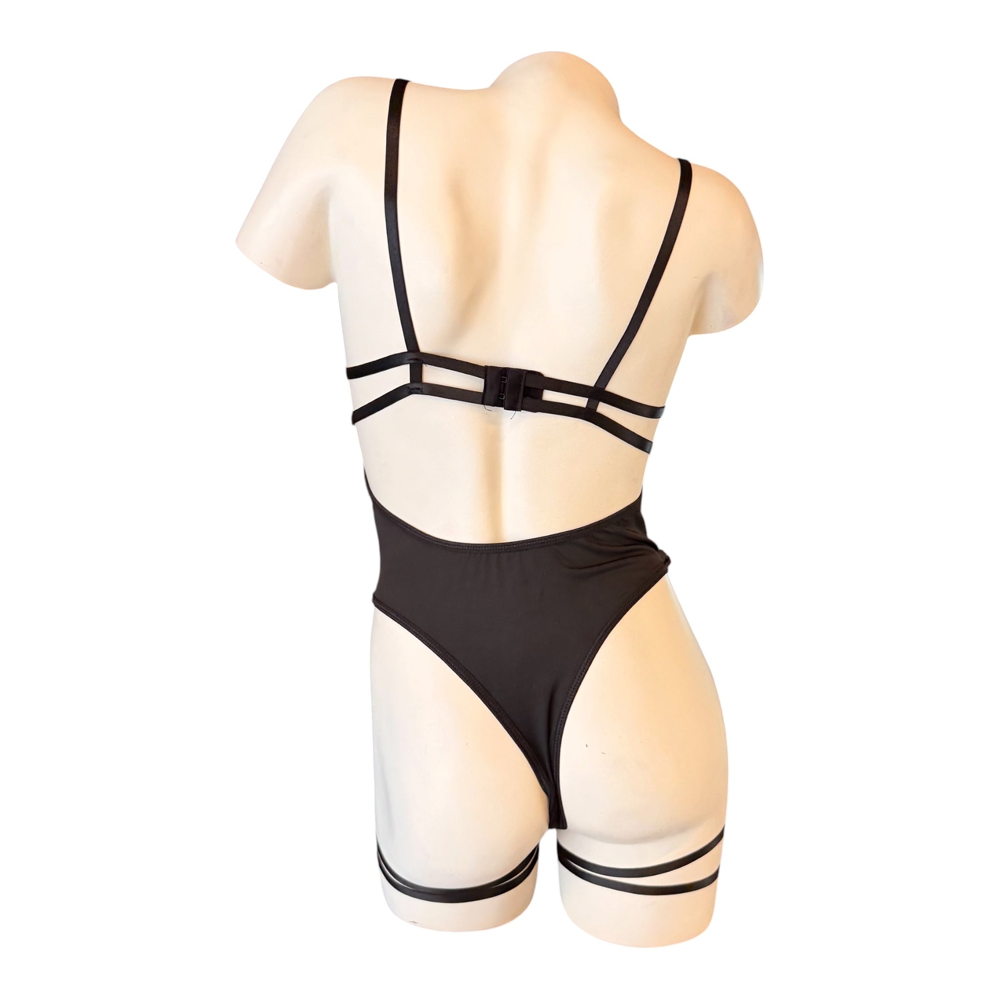 MM-1037 Bant Detayli Transparan Bodysuit Seti