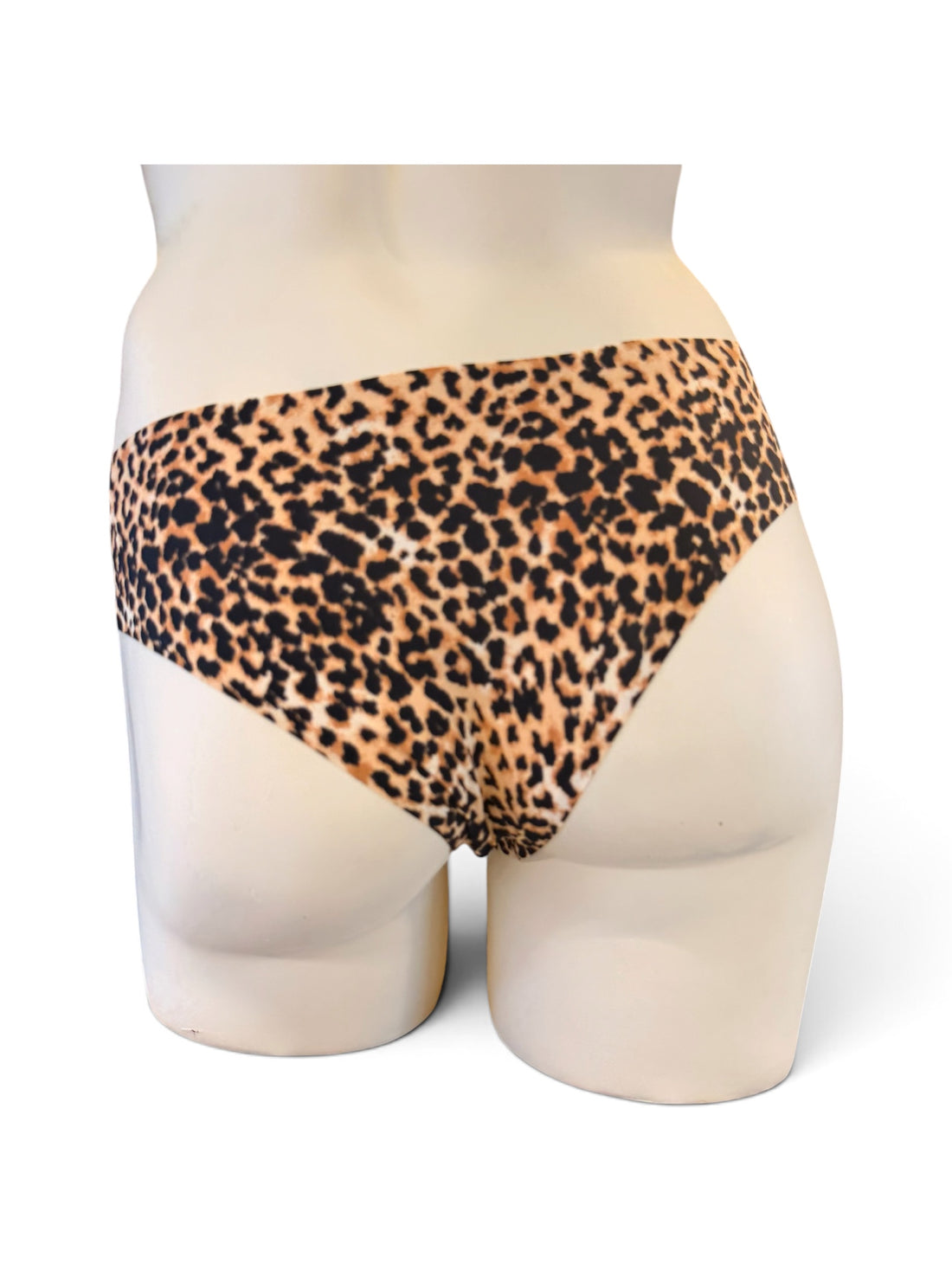 MM-2025 Lazer Kesim Leopar Camasir